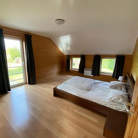 Maison A L'aise Holiday home